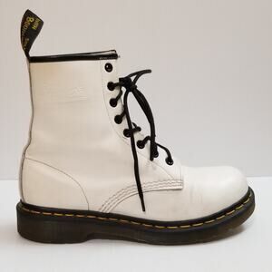 Dr Martens Leather Combat Boot White Women Sz 8 Doc AirWair 11821 Oil Resistant